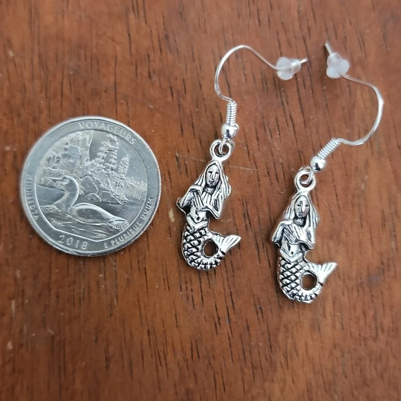 Mermaid Earrings - Picture 1 of 1